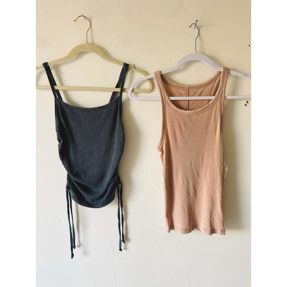 Two (2) Pack American Eagle Aerie Ribbed Tank Tops Size Small Gray Peach NWT